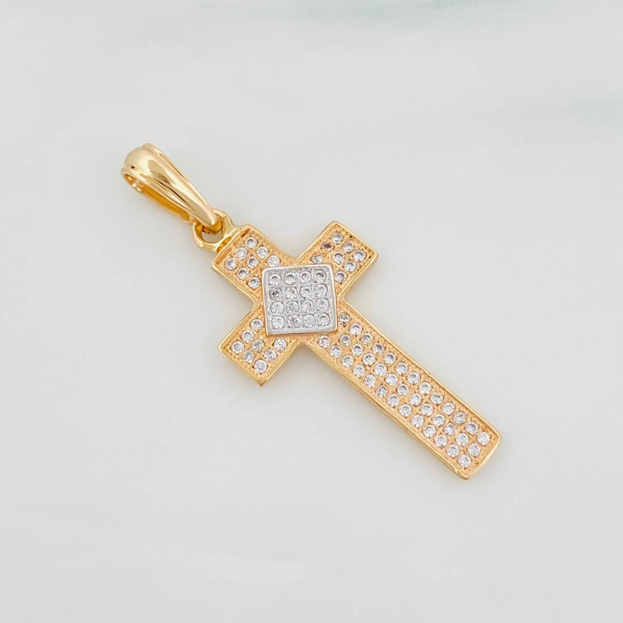 Pendant Cross 2.75g / 14 1/2 in Two Yellow White Golds 18K