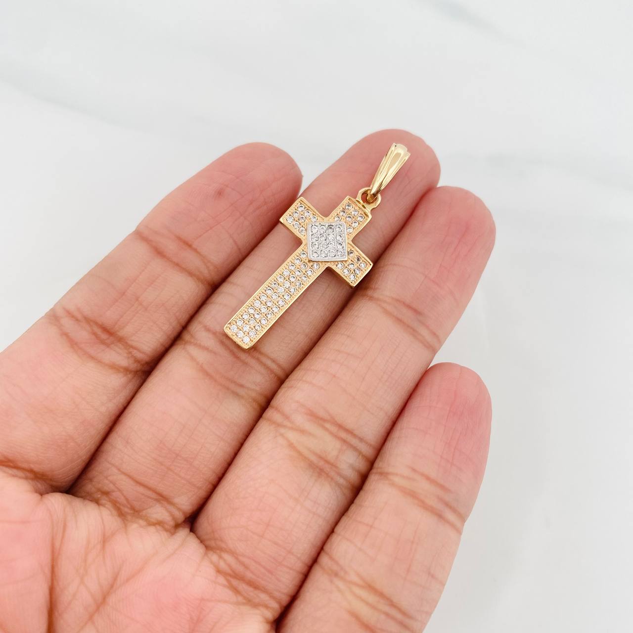 Pendant Cross 2.75g / 14 1/2 in Two Yellow White Golds 18K