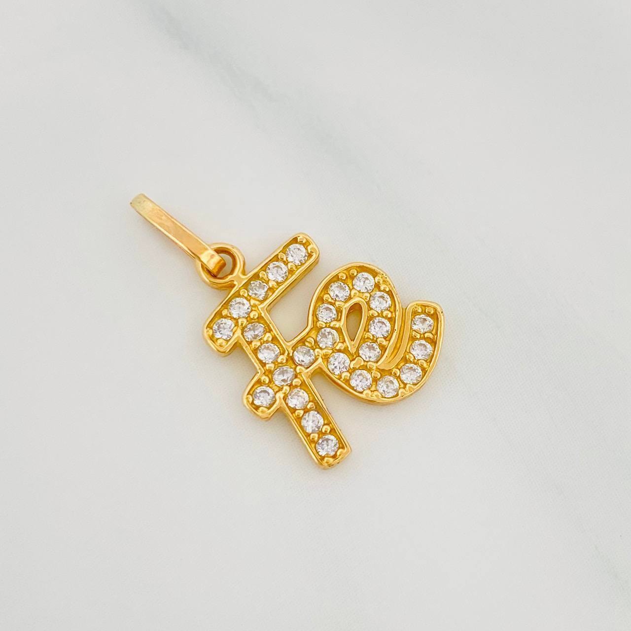 Faith Pendant 1.2g / 3/4 in Yellow Gold 18K