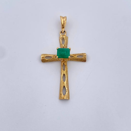 Dije Cruz 0.45gr / 1.4cm / Esmeraldas 06 Pts Oro Amarillo 18K (Joya) &