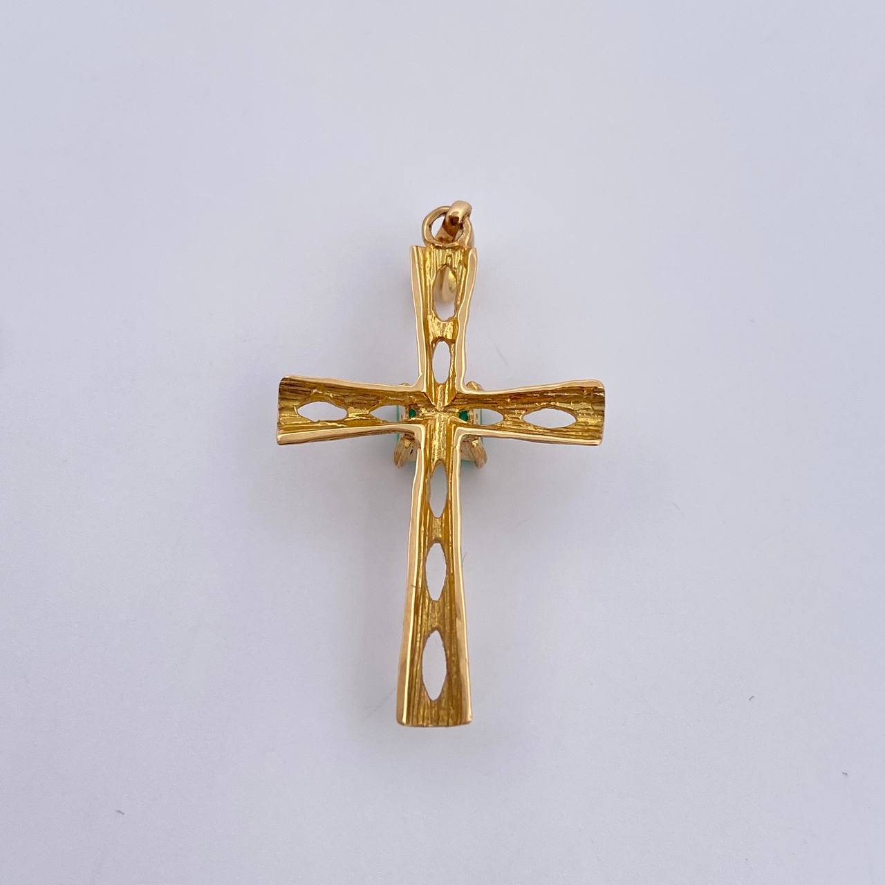Pendant Cross 1.4gr / 3.2cm / Emerald 45 Pts 18K Yellow Gold (Jewel) &