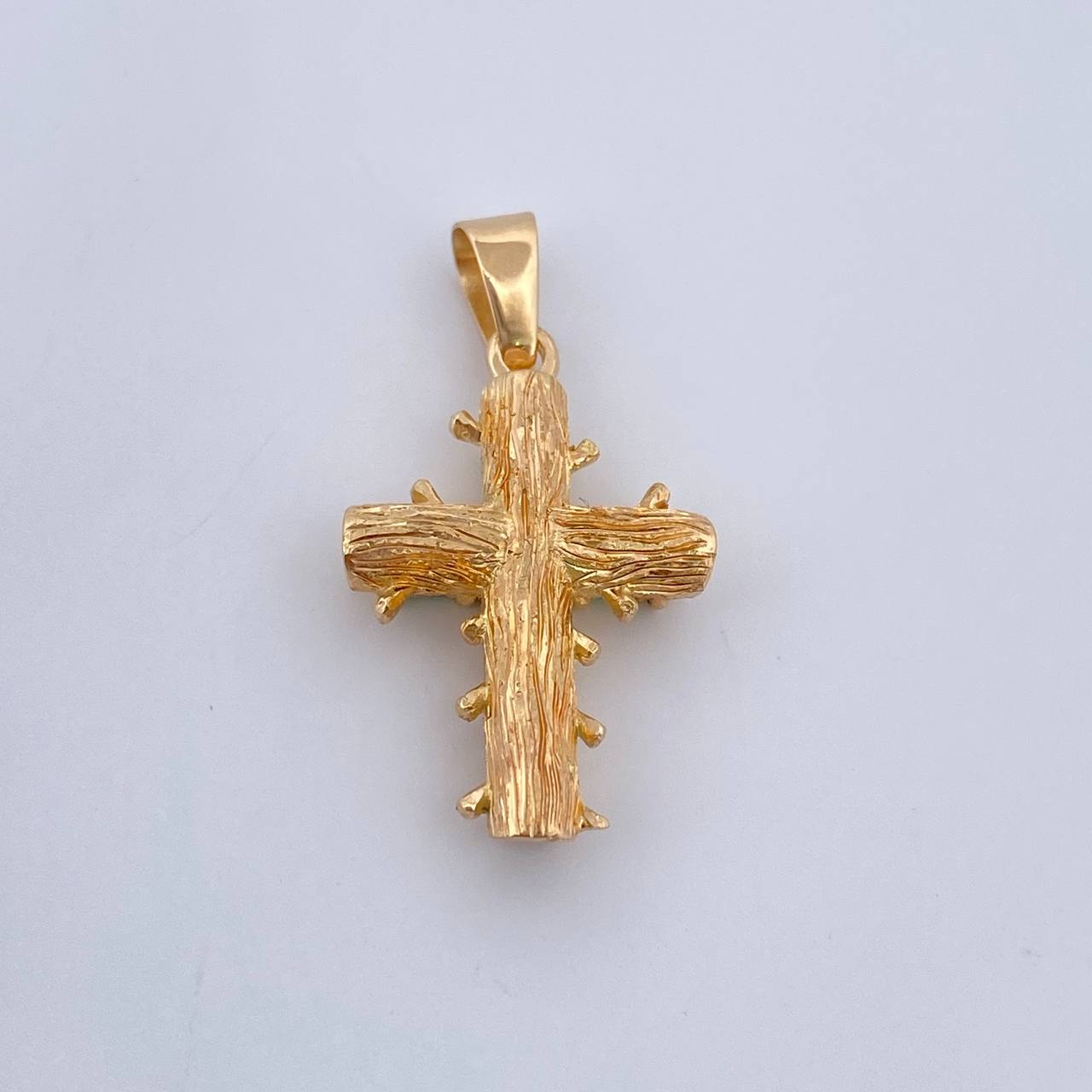 Dije Cruz Barroco 4.45gr / 3.8cm / Esmeraldas 40 Pts Oro Blanco 18K (Joya) &