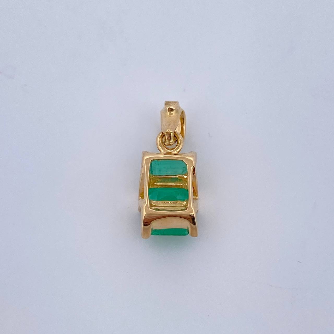 Pendant Esmeralda 1.5gr / 1.5cm / Esmeraldas 76 Pts Oro Amarillo 18K (Jewel) &
