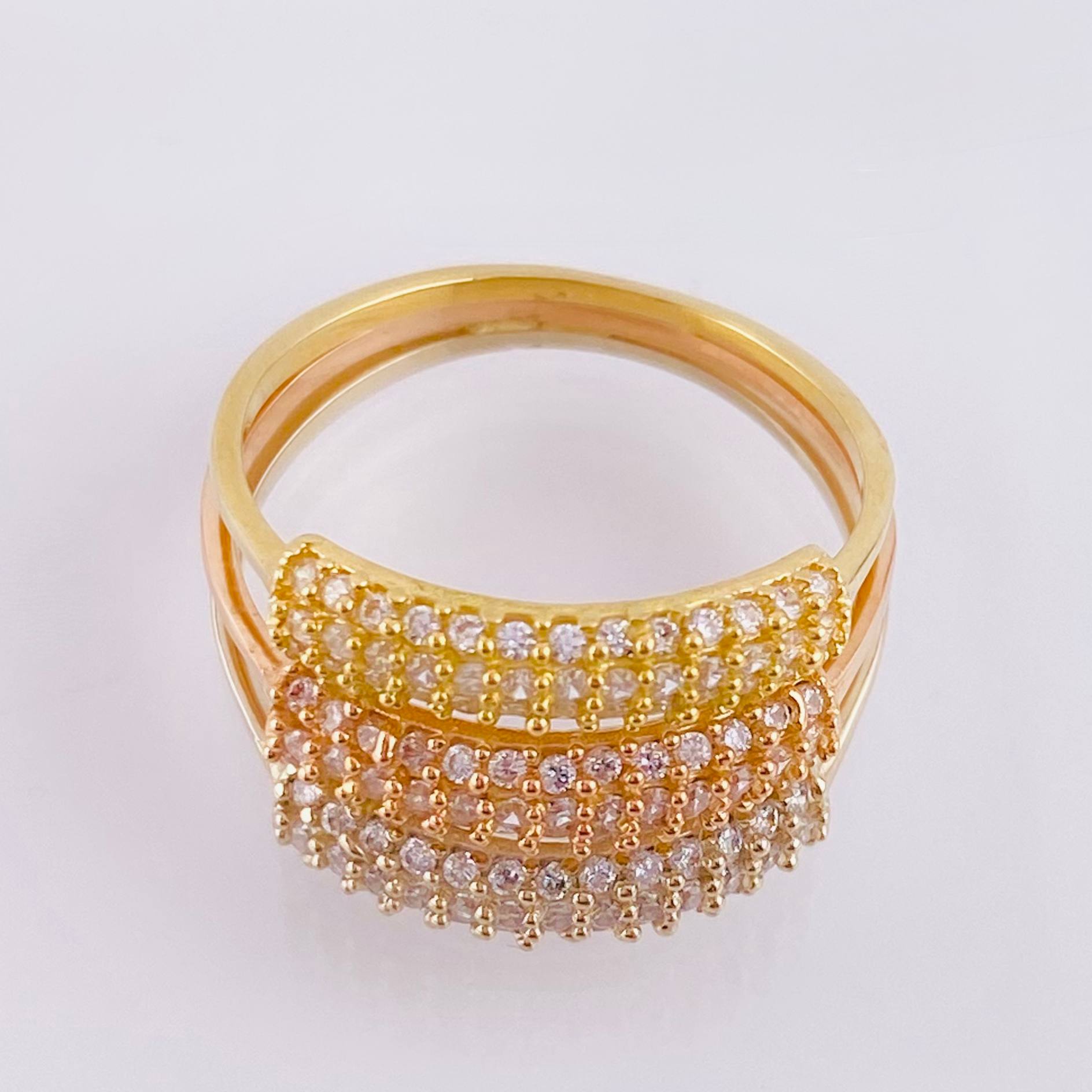 Anillo Tres Bandas 3.65gr / T6 1/2 / Tres Oros 18K ©
