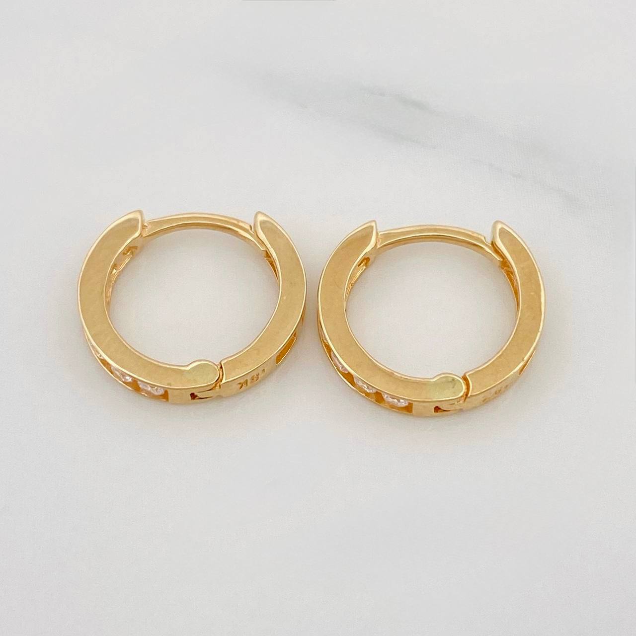 Candongas Carril 1.45g / 1/2 in Oro Amarillo 18K