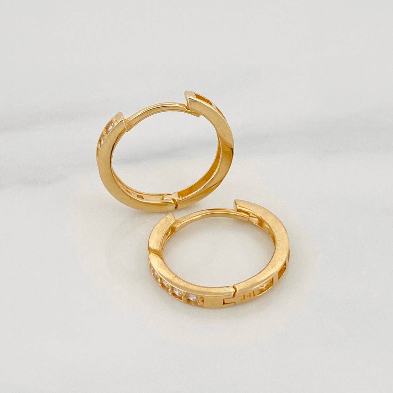 Candongas Carril 2.1g / 1/2 in Oro Amarillo 18K