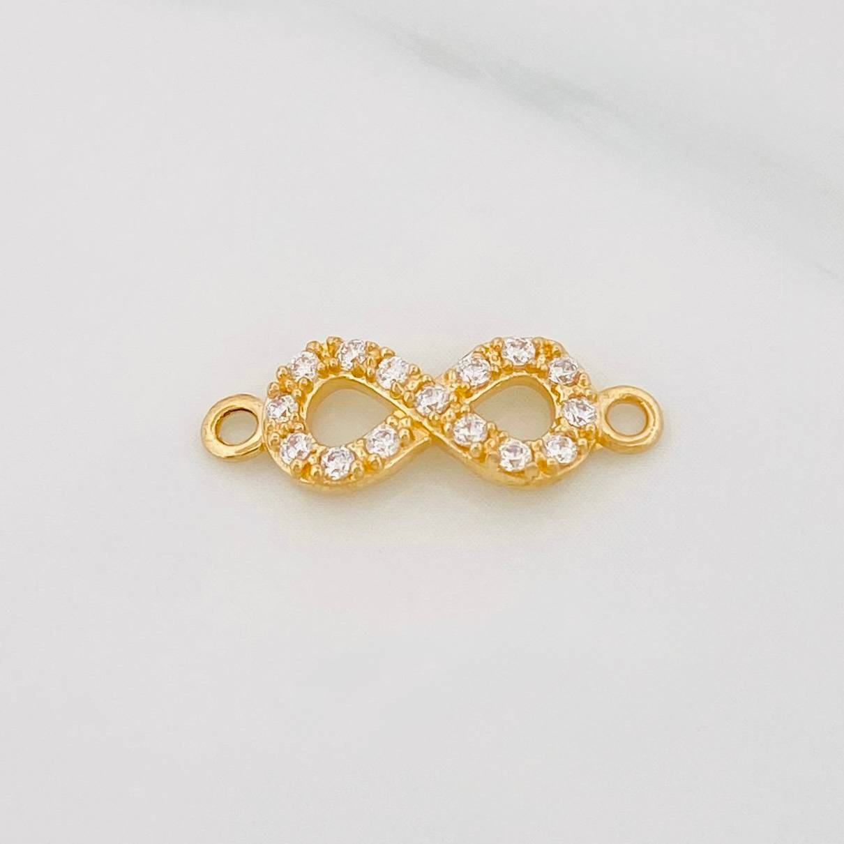 Charm Infinity 0.85g / 3/4 in Yellow Gold 18K