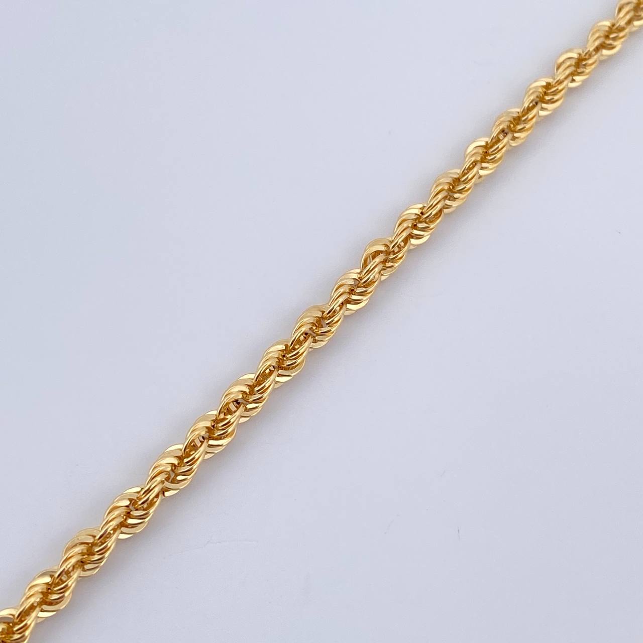 Rope Bracelet 3.05gr / 8.0in / +3 18K Gold $