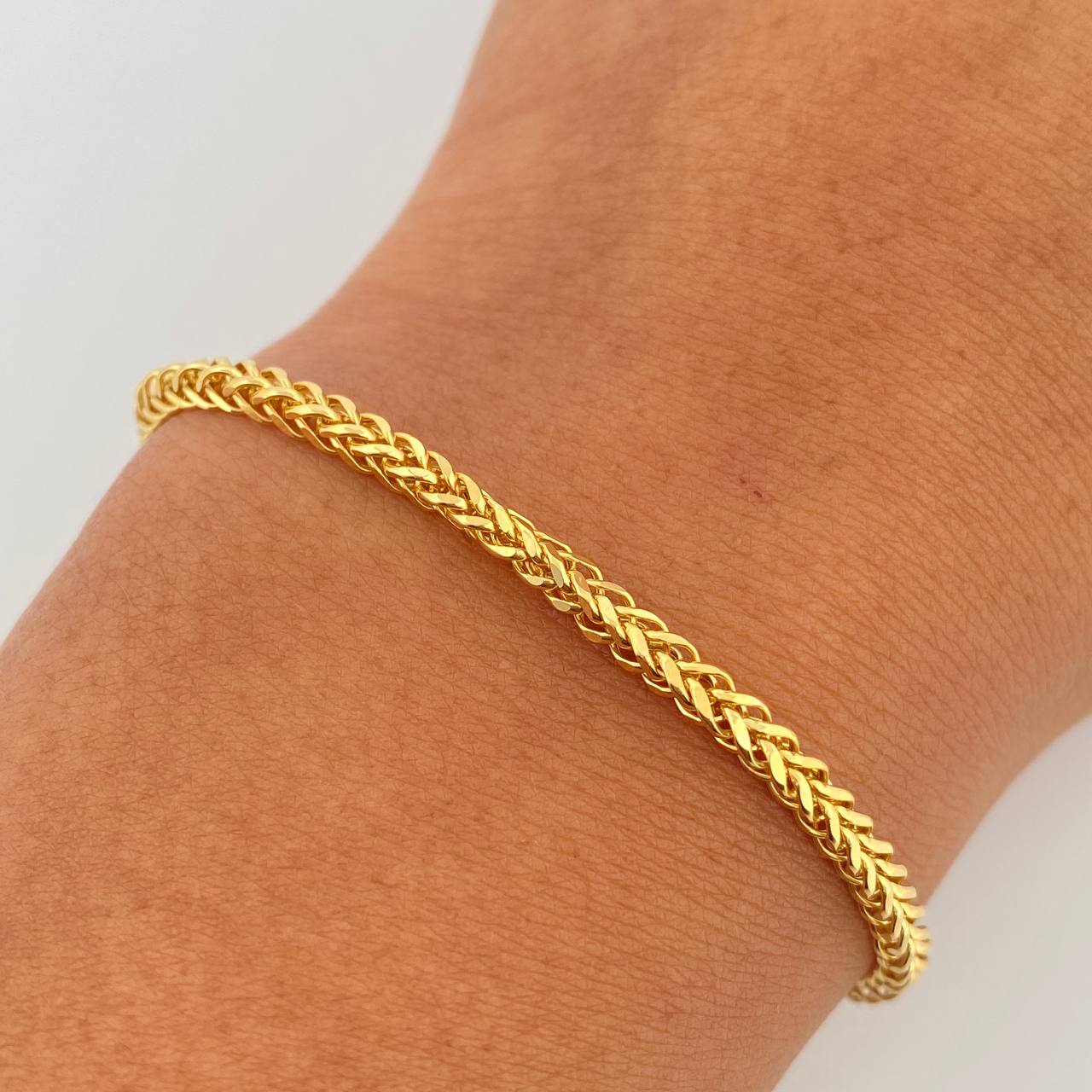 Franco Bracelet 3.6gr / 7.9in / +3 18K Gold $