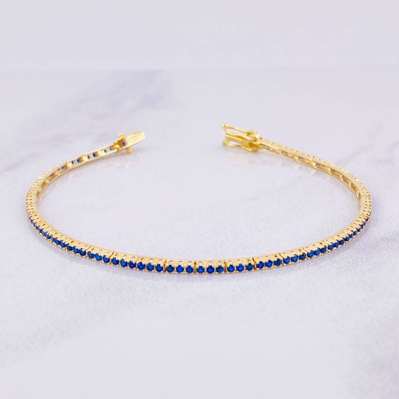Tennis Bracelet 3.7g / 6 1/2 in / 1.8mm Yellow Gold 18K