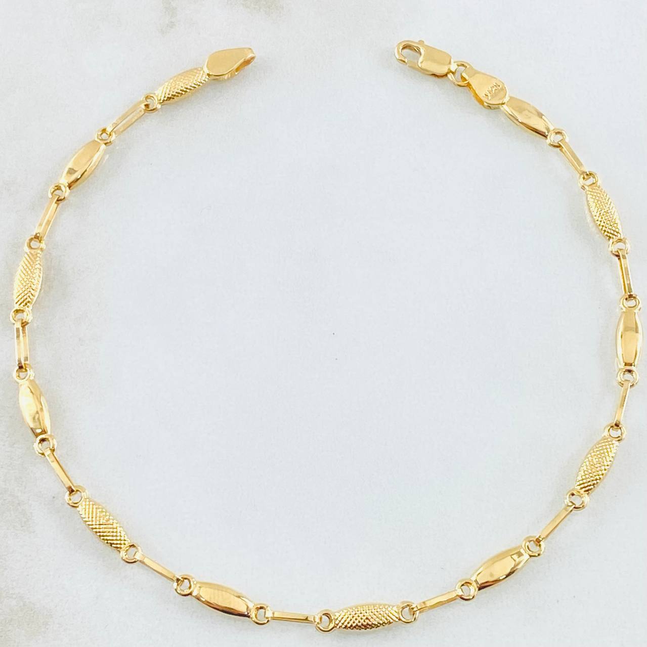Pulso Oval Ojiva 3.4gr / 8 1/2 in / Oro Amarillo 18K *
