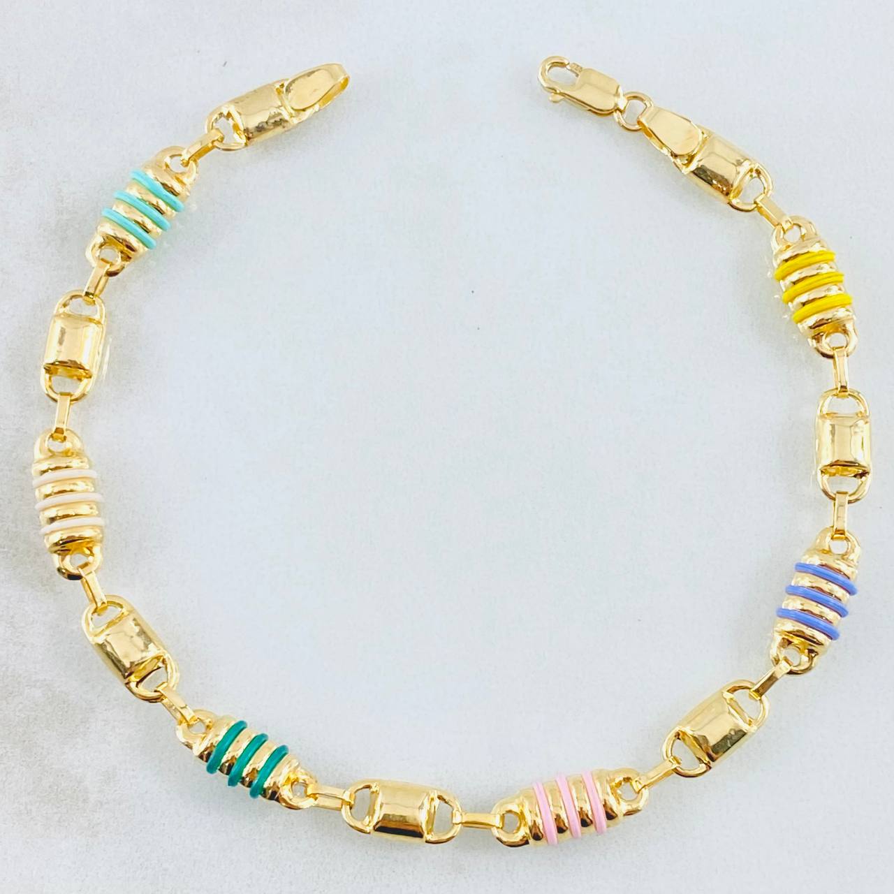 Pulso Rústico 4.9gr / 7 1/2 in / Oro Amarillo 18K