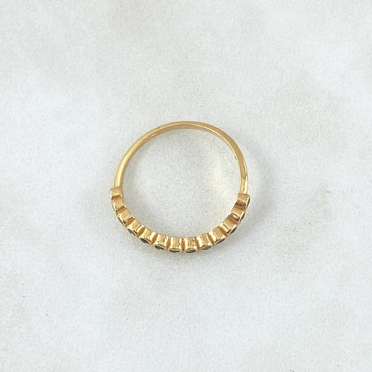 Wavy Circles Ring 1.8gr / Size 7 1/4 / Green Zircons Yellow Gold