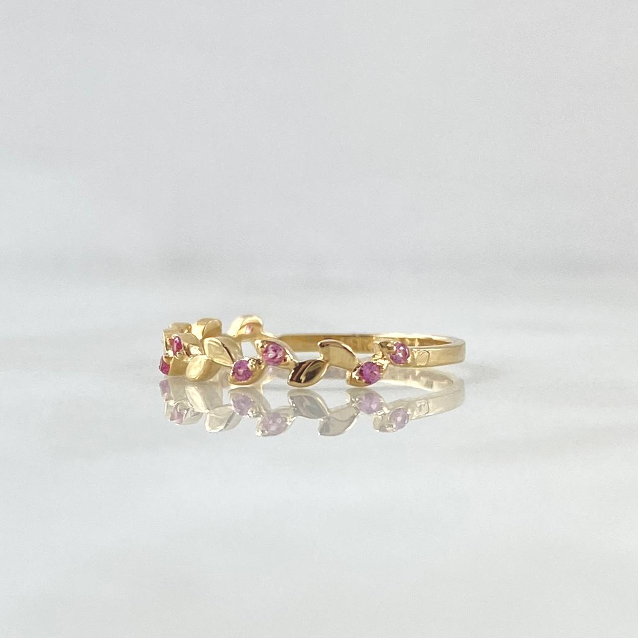 Interleaved Leaves Ring 1.3gr / T6 3/4 / Lilac Zircons 18K Yellow Gold ©