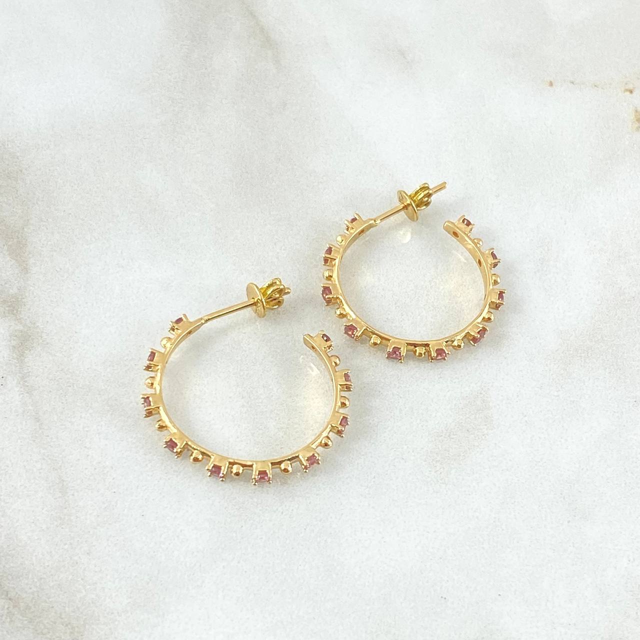 Topos Burbuja Intersecta 4.65gr / 2.6cm / Broche Mariposa Circones Lilas Oro Amarillo 18K ©