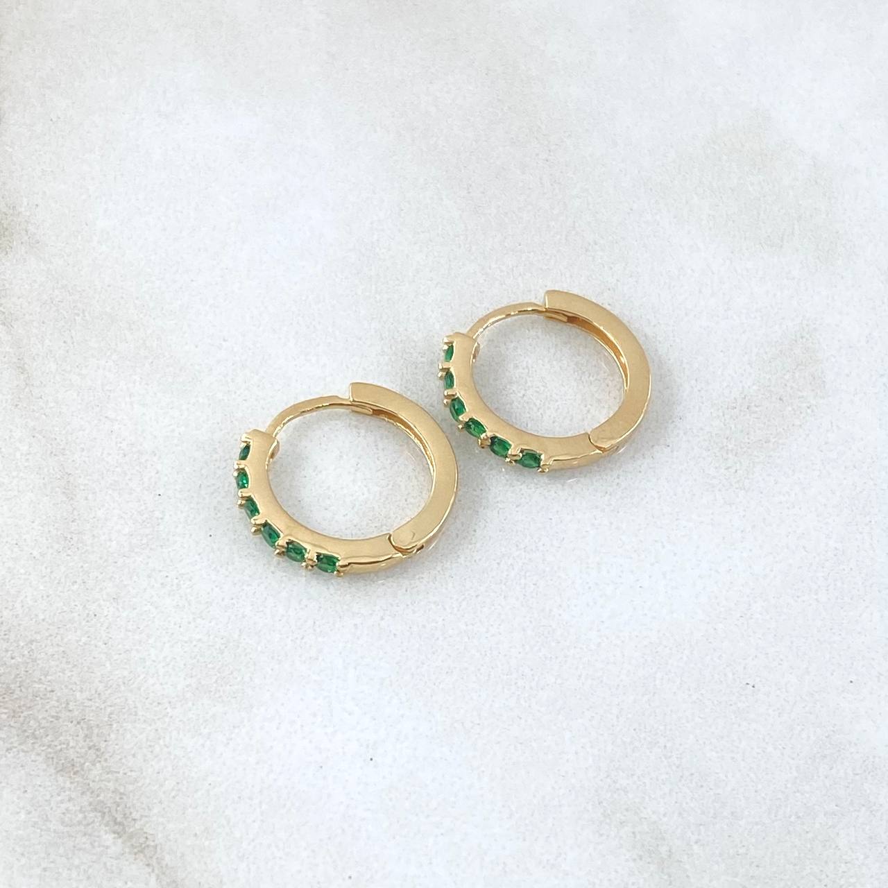 Hoop Earrings Smooth Basteado Hoop 1.95gr / 1.3cm / Green Zircons 18K Yellow Gold ©