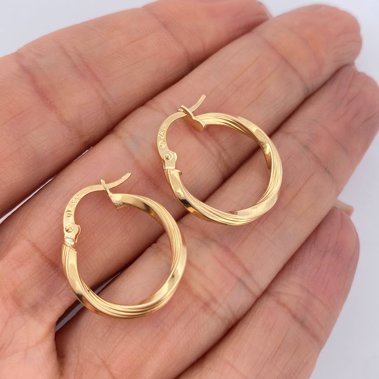 Candongas Mai 1.2gr / 3/4 in / Oro Amarillo 18K &