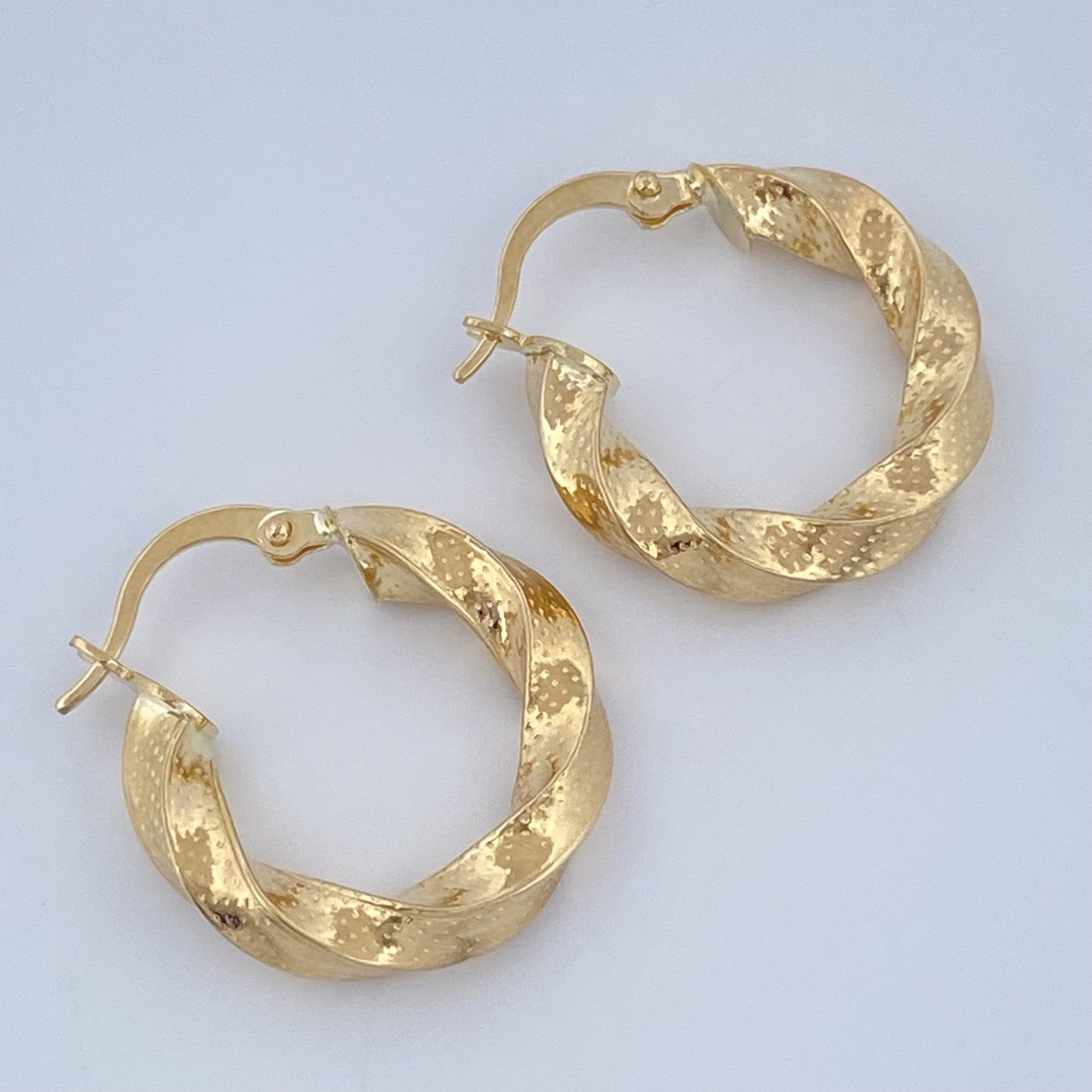 Candongas Tori 2.95gr / 3/4 in / Oro Amarillo 18K &