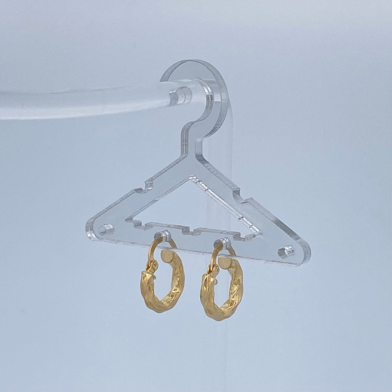 Candongas Isis 1.45gr / 3/4 in / Oro Amarillo 18K &
