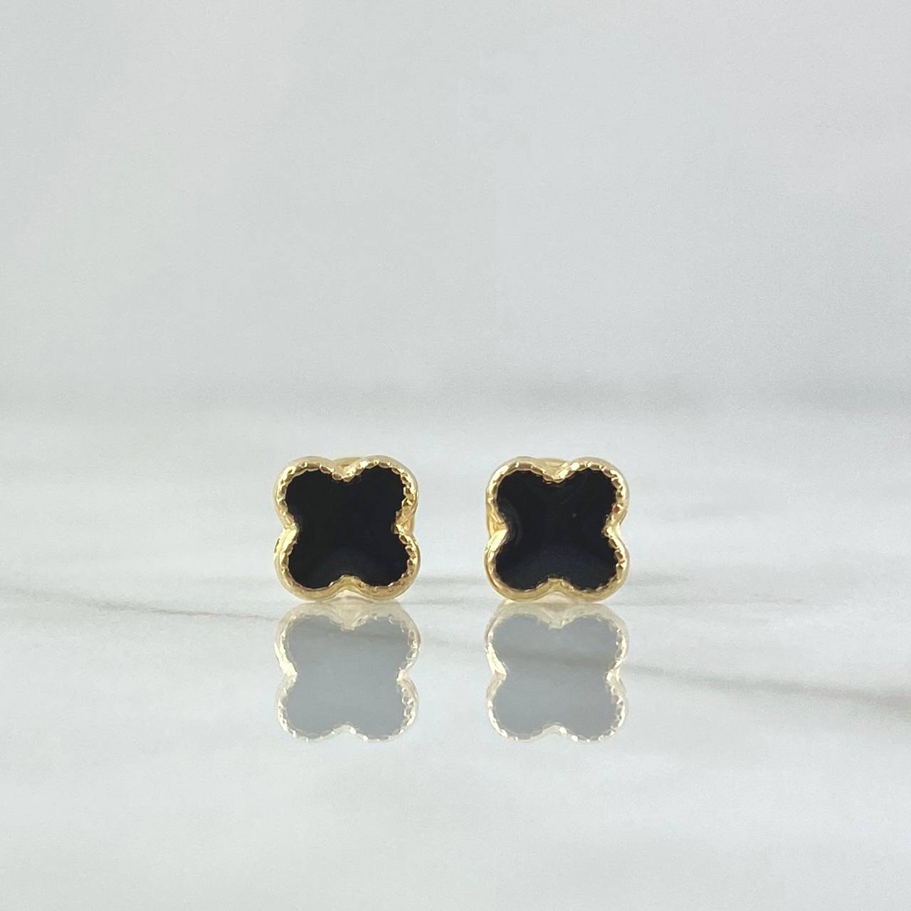 Stud Earrings Clover 0.7gr / 6mm Dotted Edge Black Resin 18K Yellow Gold ©