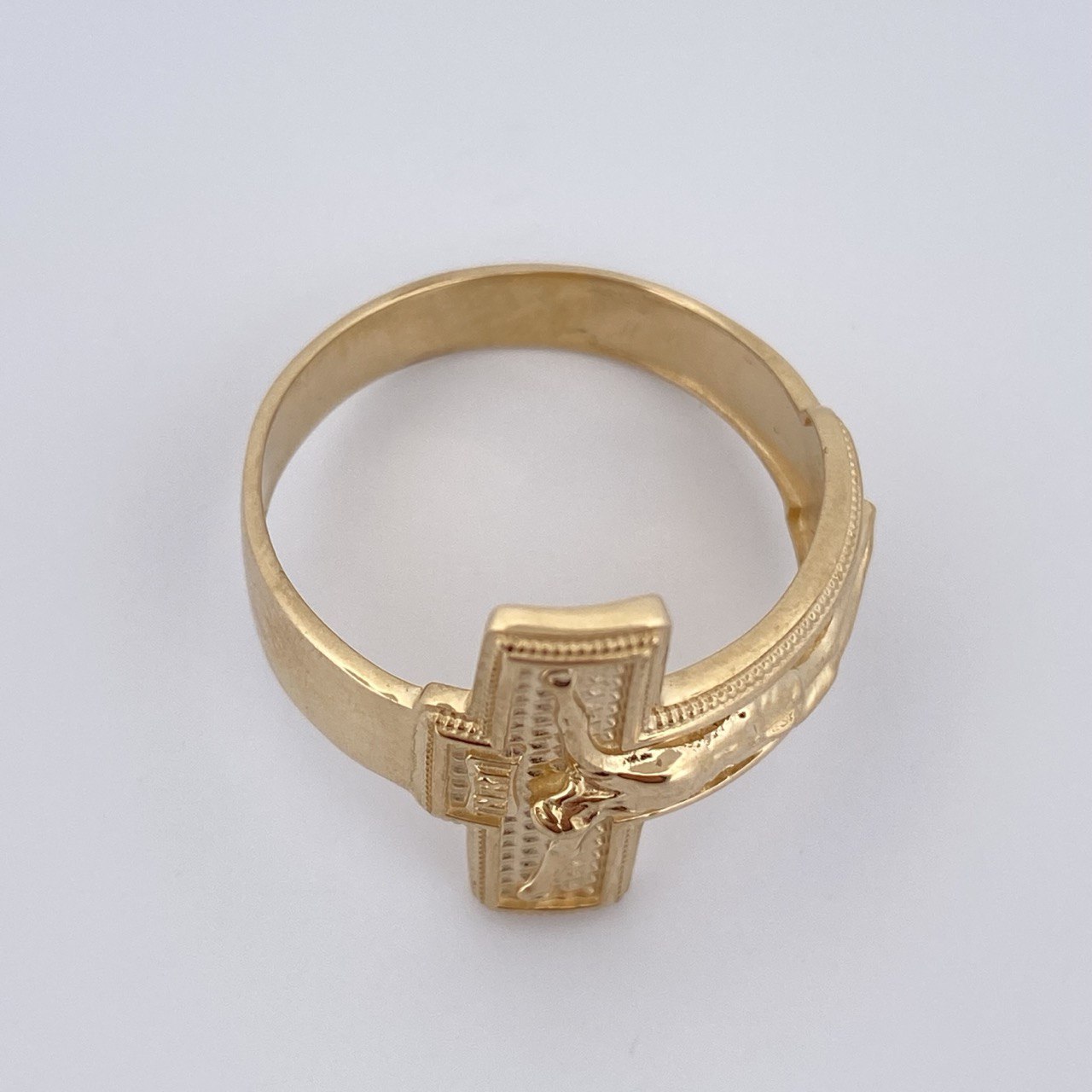 Christ Cross Ring 6.75gr / Size 12 1/2 / 18K Gold &