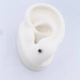 Topos Cuatro Garras 0.75gr / Zafiros 15 Pts Oro Amarillo 18K (Joya) &