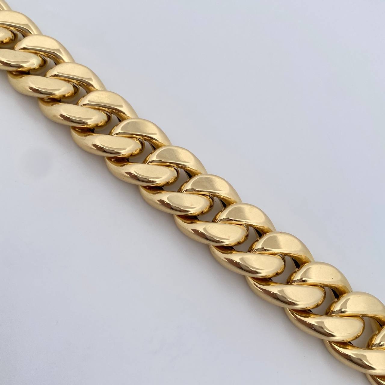 Cuban Links Bracelet 24.05gr / 20.8cm / 15.6mm Yellow Gold +3 18K &