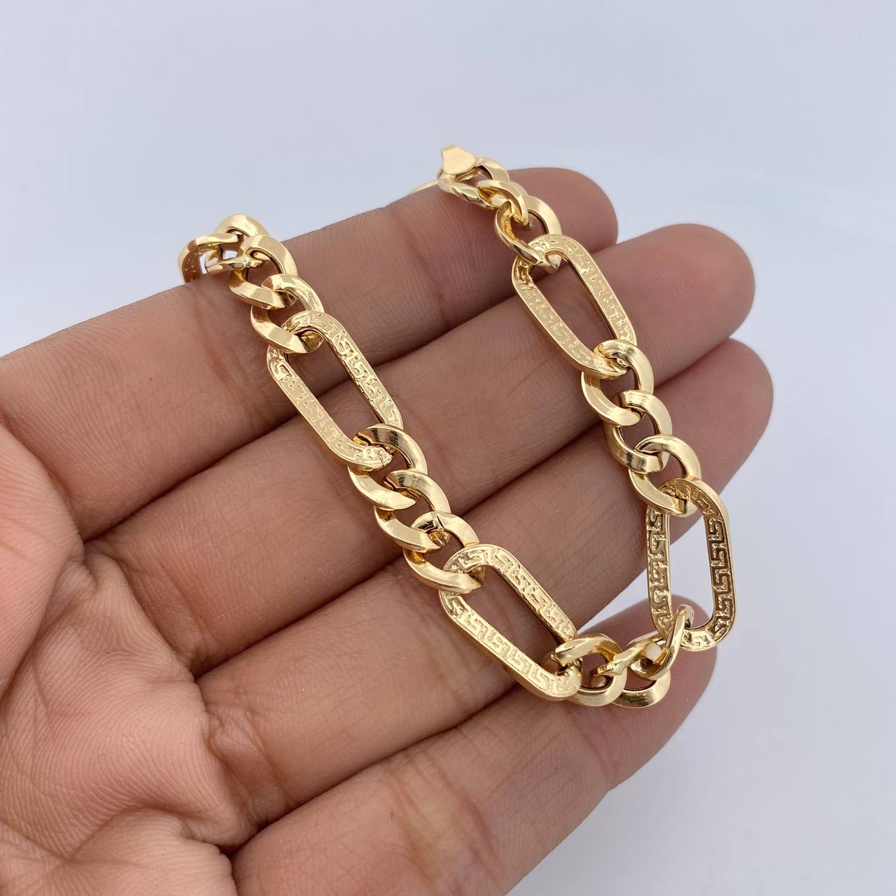 Pulso Figaro 4.15gr / 19.2cm / 8.12mm Tribal Oro Amarillo +3 18K &