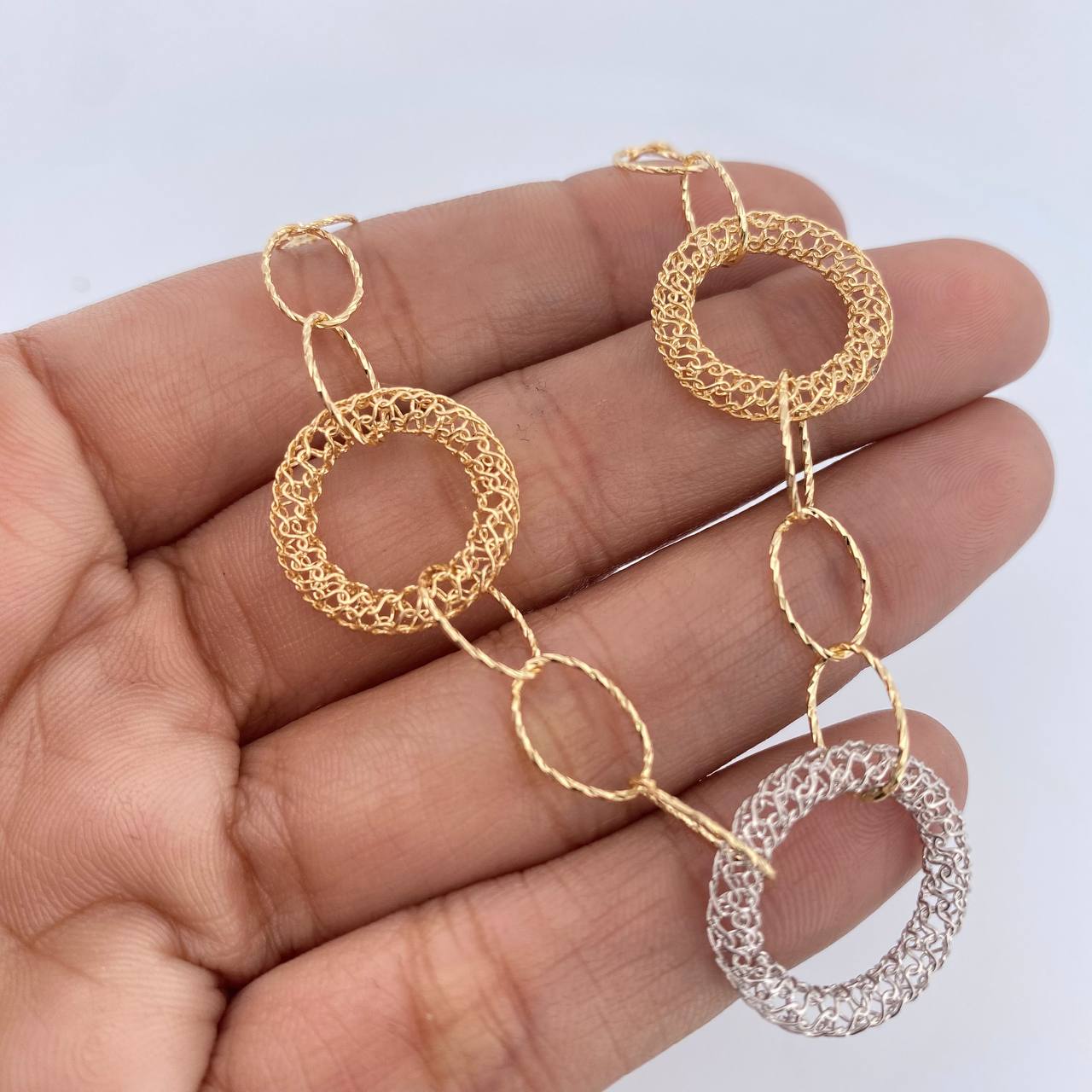 Pulso Aros 4.65gr / 19cm / 6.9mm Dos Oros Amarillo Blanco +3 18K &