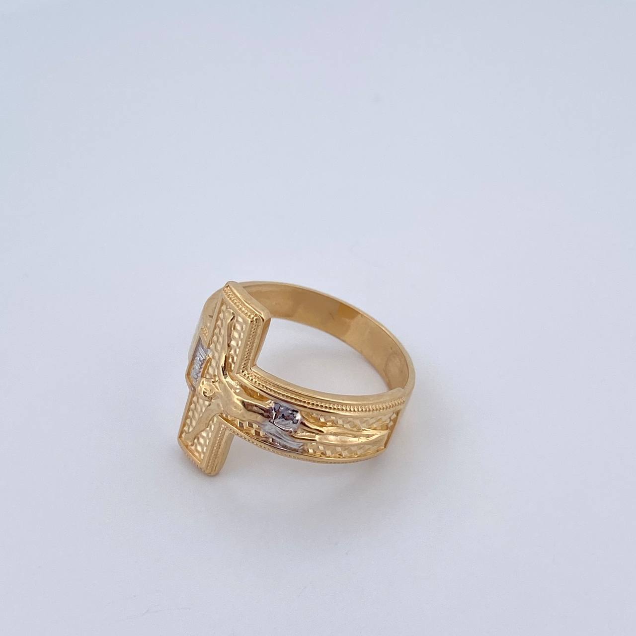 Christ Ring 6.5gr / Size 11 / 18K Gold $