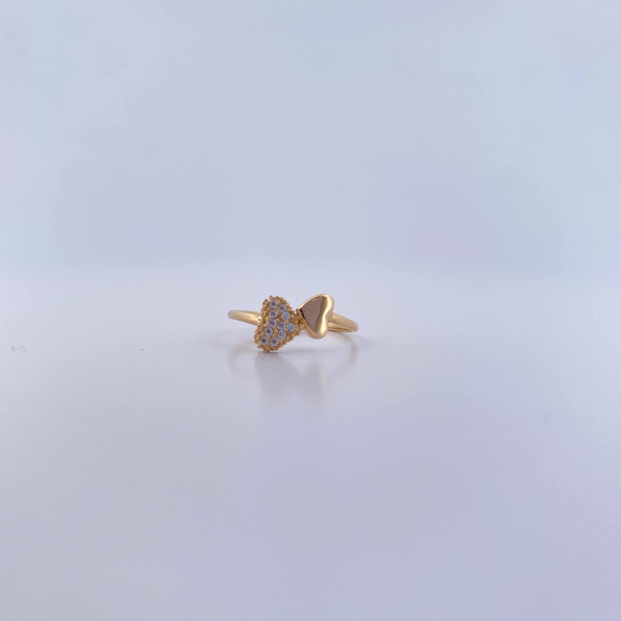 Double Heart Ring 1.2gr / Size 4 3/4 / White Zircons 18K Yellow Gold &