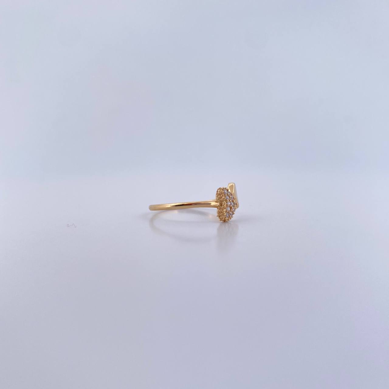Anillo Corazon Doble 1.2gr / T7 1/4 / Circones Blancos Oro Amarillo 18K &