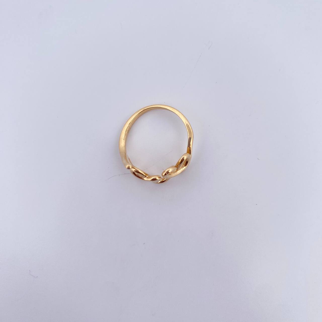 Love Ring 2.7gr / Size 4 3/4 / Smooth 18K Yellow Gold &