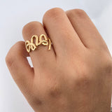Love Ring 2.7gr / Size 4 3/4 / Smooth 18K Yellow Gold &