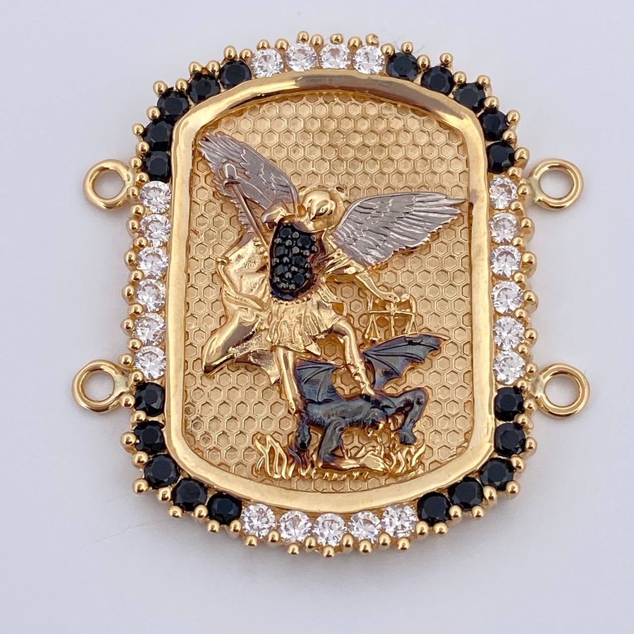 San Miguel Archangel Hardware 16.6gr / 3.6cm / 1.4in / 18K Gold $