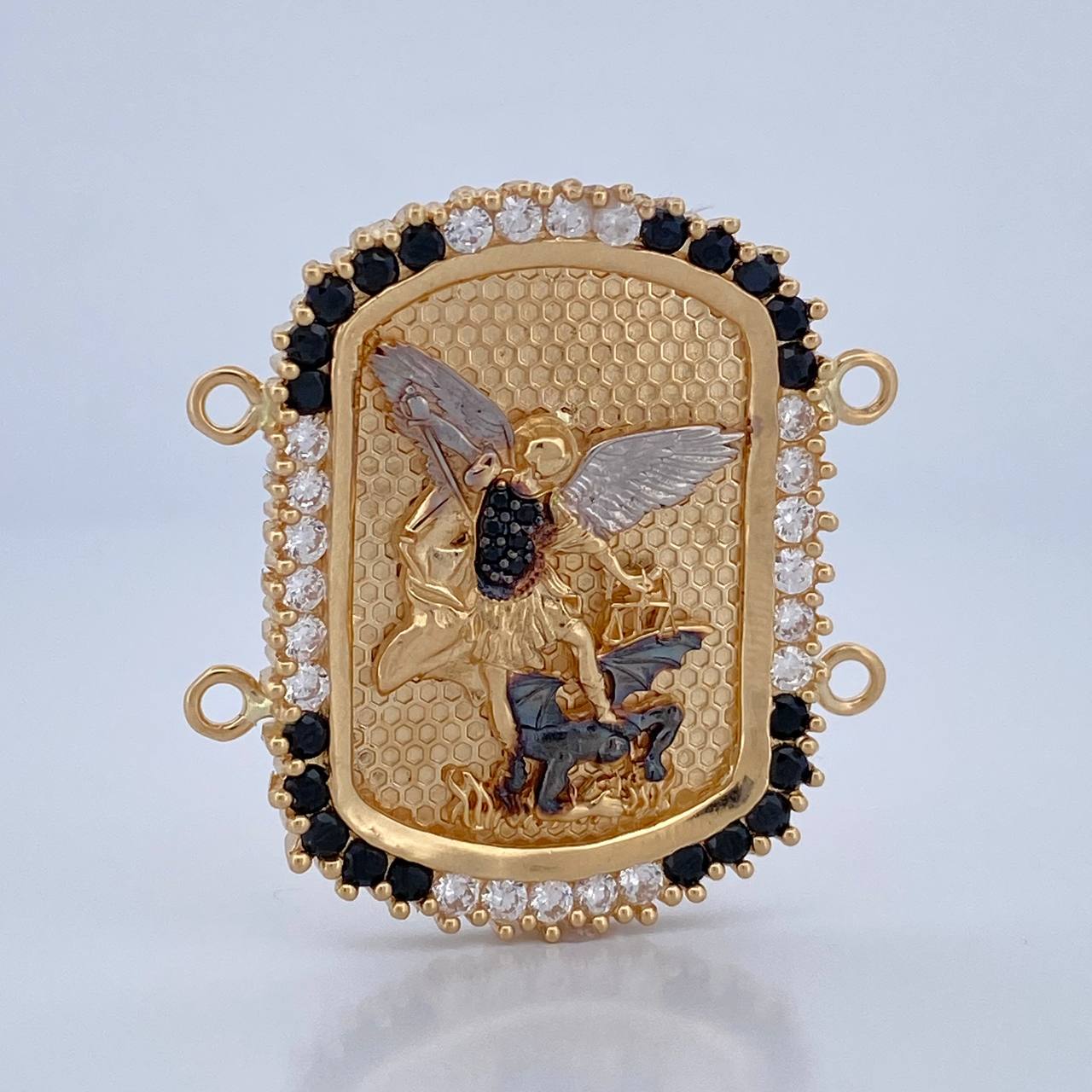 San Miguel Archangel Hardware 16.6gr / 3.6cm / 1.4in / 18K Gold $