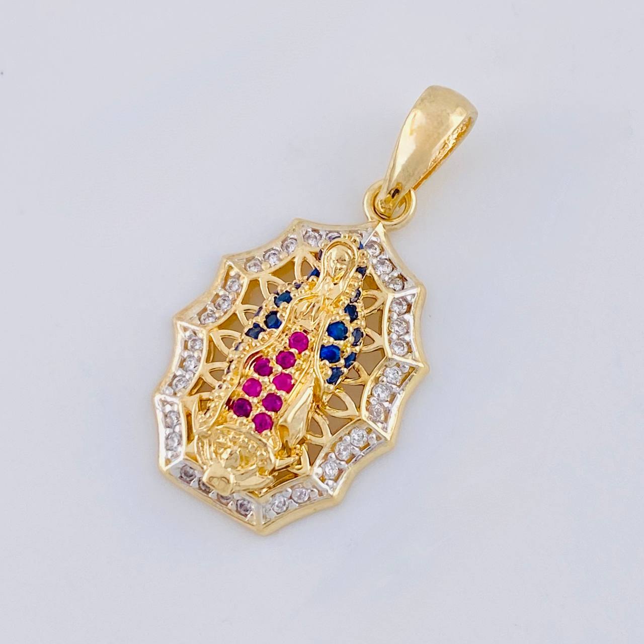Pendant Virgin of Guadalupe 2.9 g / 1 in Yellow Gold 18K