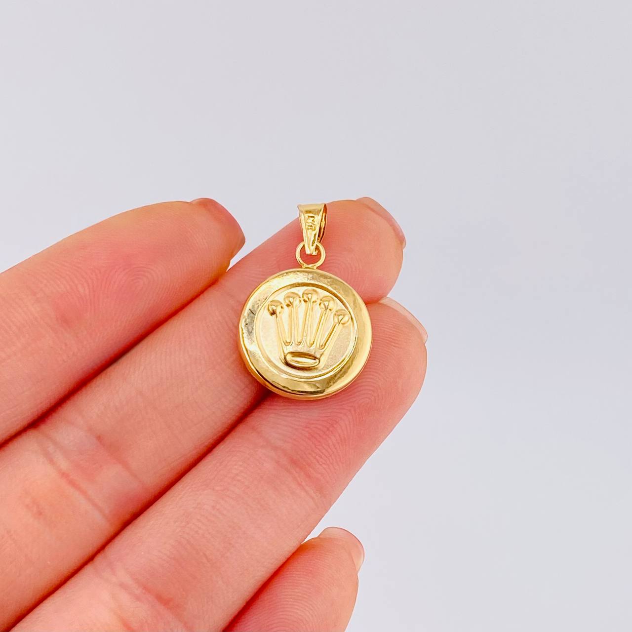 Dije Corona 1.15 g / 1 in Oro Amarillo 18K