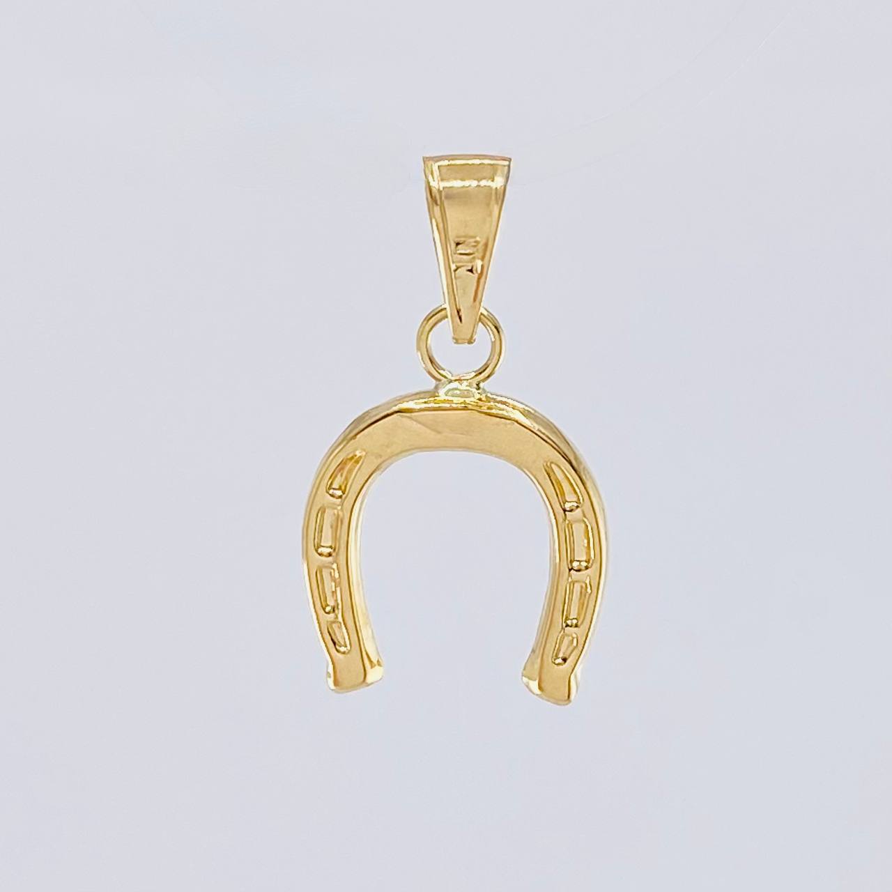 Dije Herradura 0.7 g / 3/4 in Oro Amarillo 18K