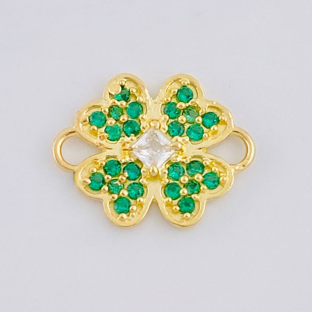 Charm Clover Heart 0.75 g / 1/2 in Yellow Gold 18K