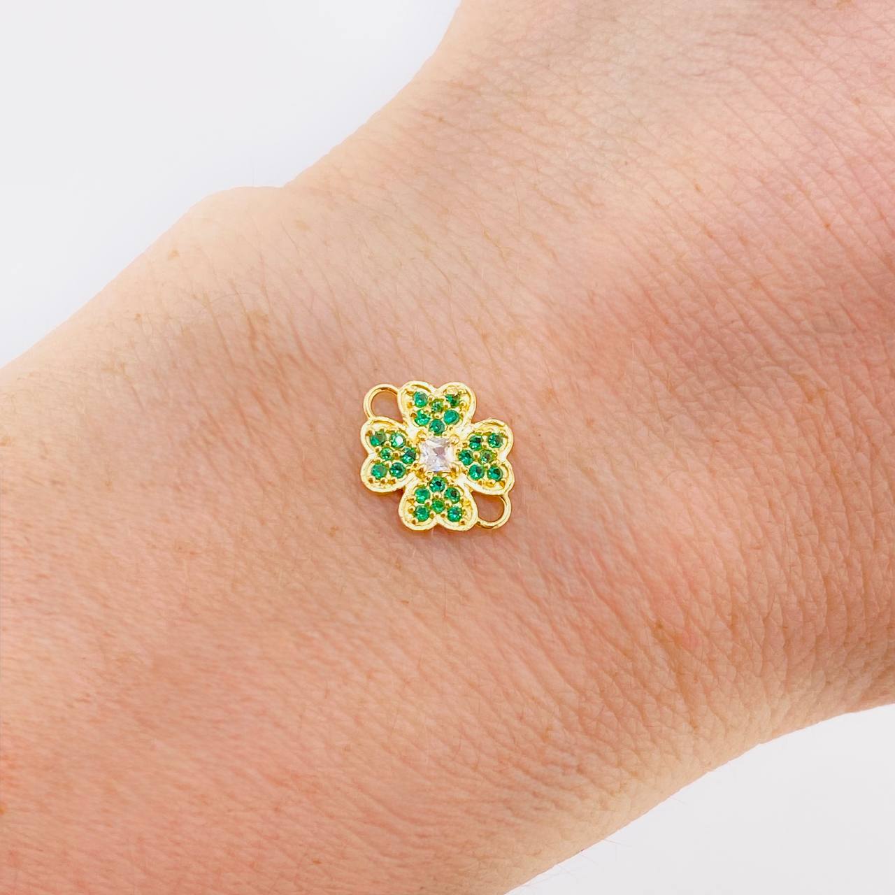 Charm Clover Heart 0.75 g / 1/2 in Yellow Gold 18K