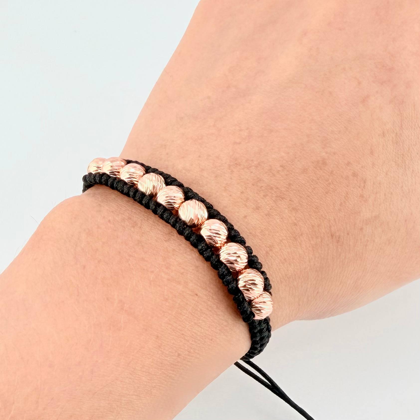 Pulsera Tejida Negra Bolas Diamantada 10 Und / 6Mm Oro Rosa 18K