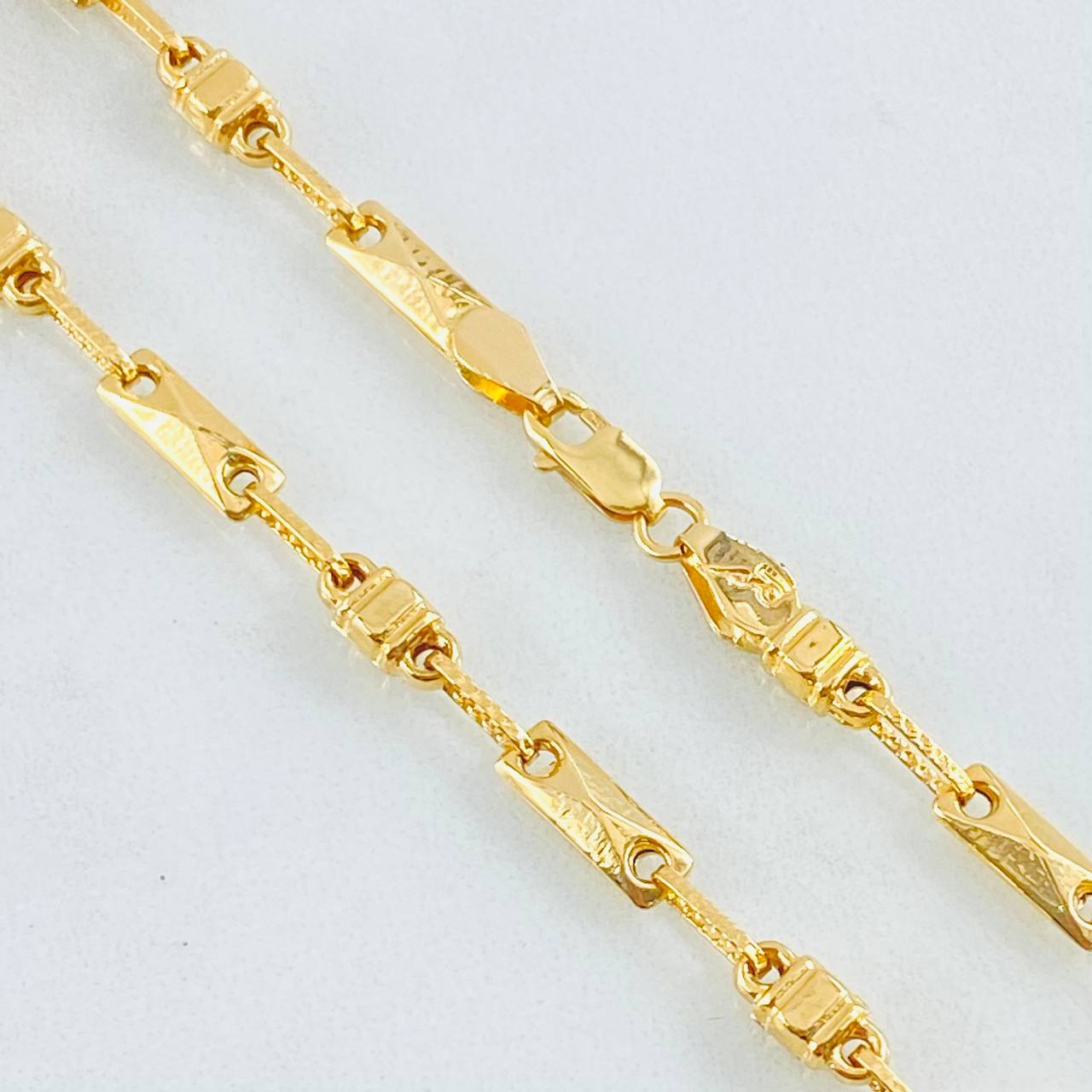 Cadena Rústica 10gr / 23 1/2 in / Oro Amarillo 18K ©
