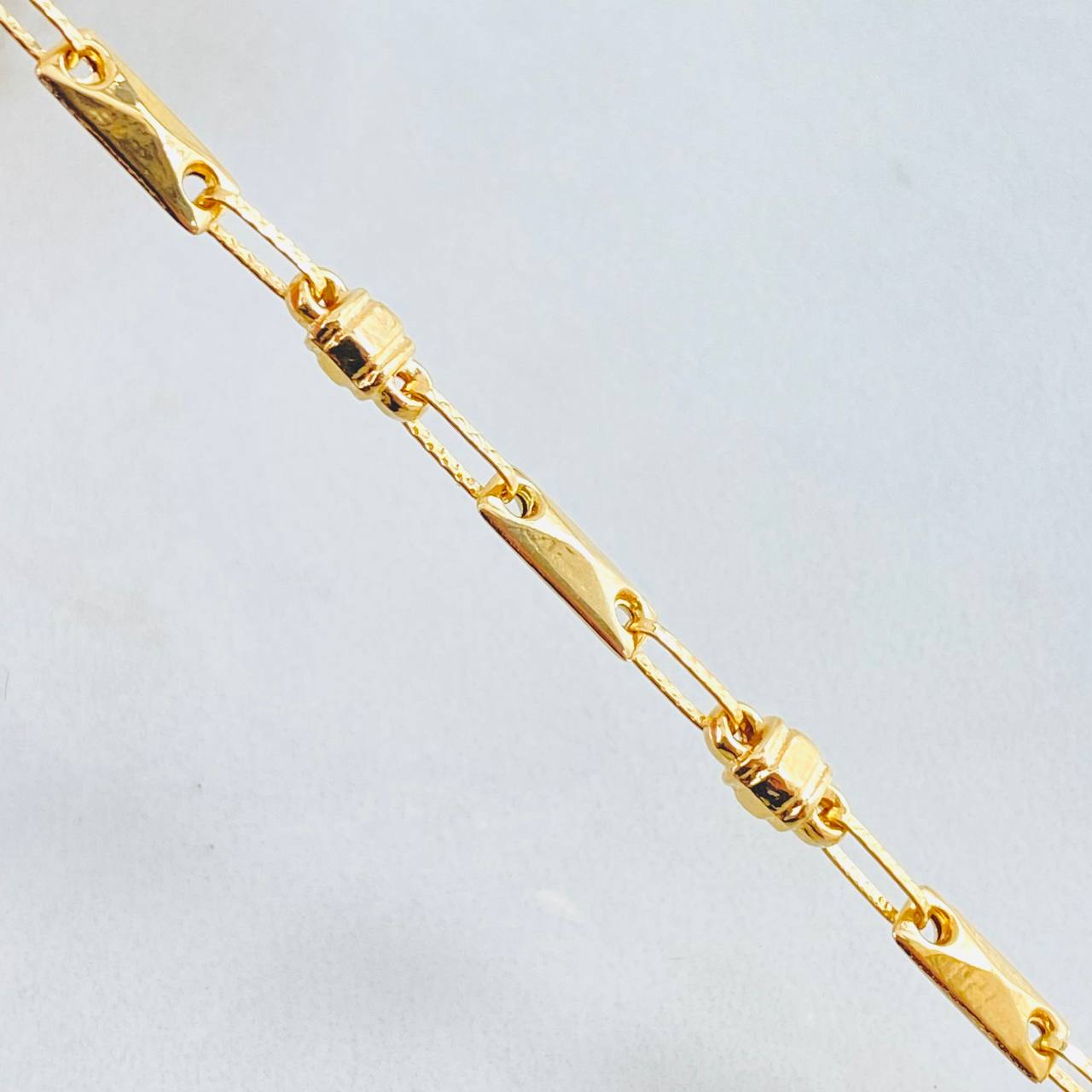 Cadena Rústica 10gr / 23 1/2 in / Oro Amarillo 18K ©