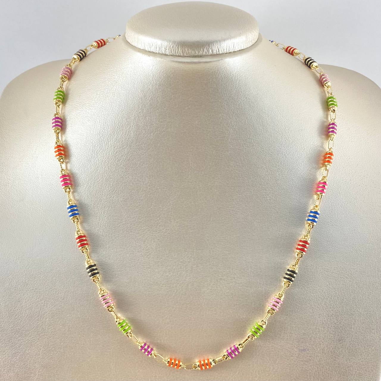 Cadena Rustico Cilindro 13.05gr / 20 3/4 in / Oro Amarillo 18K ©