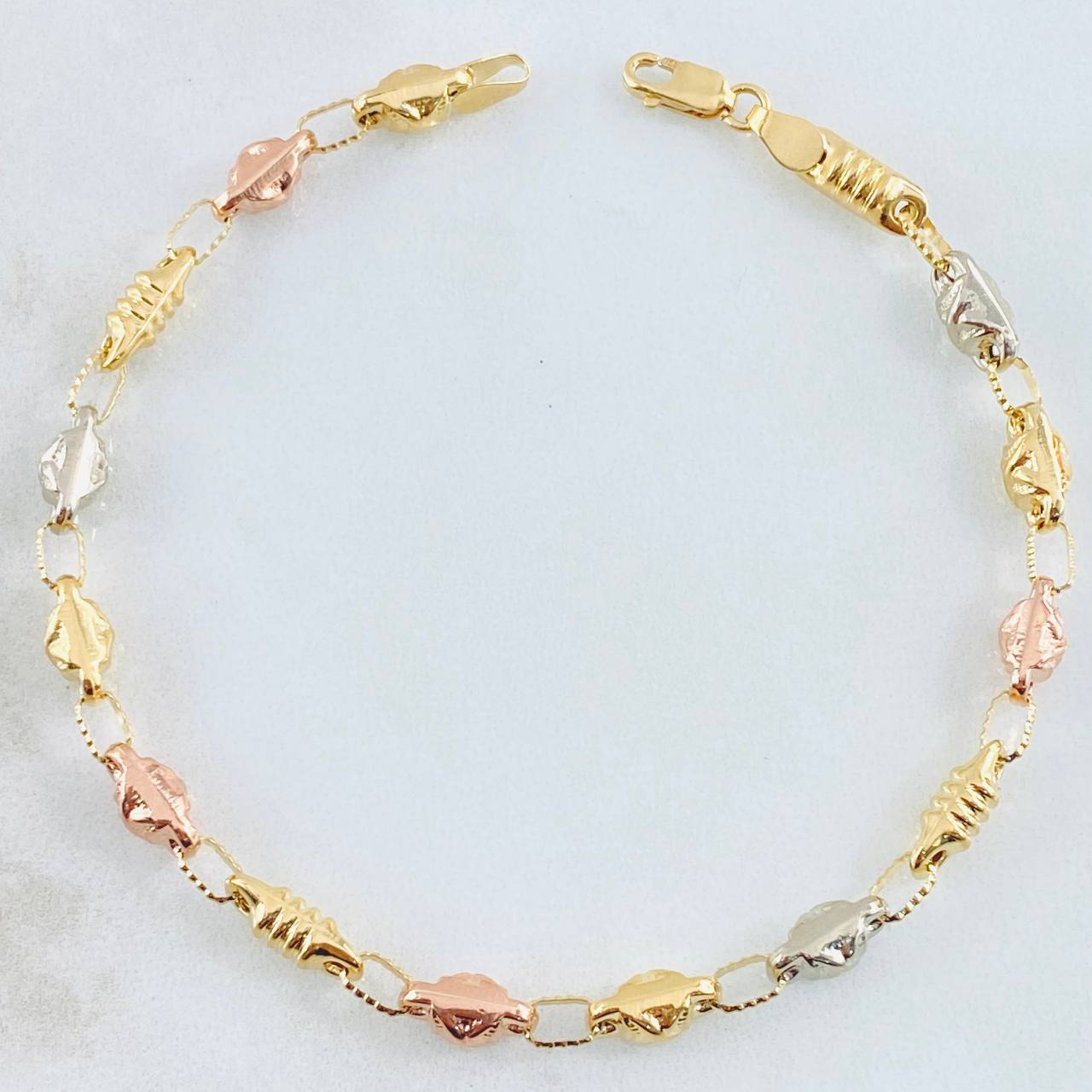 Pulso Rustico Barril 3x1 Cruzado 4.95gr / 7 3/4 in / Tres Oros 18K ©