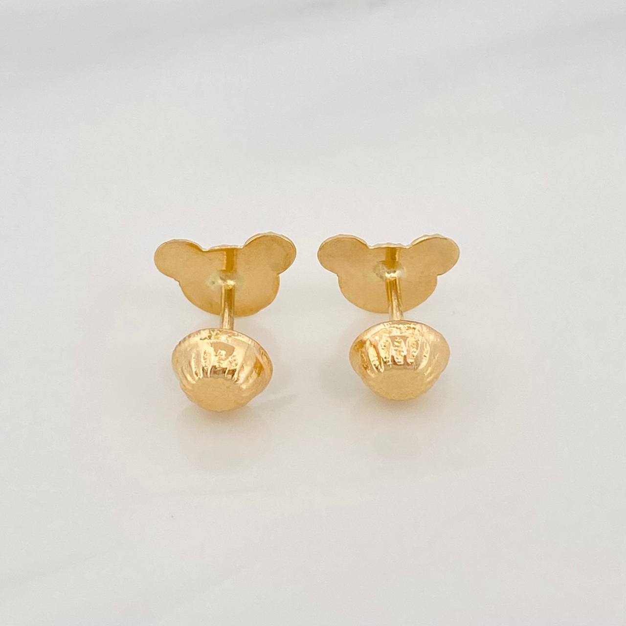Topos Rostro Oso 0.65g / in / 8.1mm Oro Amarillo 18K