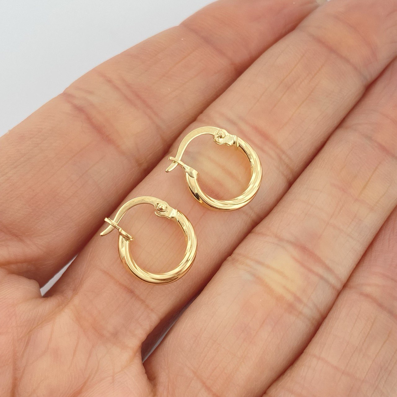 Candongas Mary 0.85gr / 1/2 in / Oro Amarillo 18K &