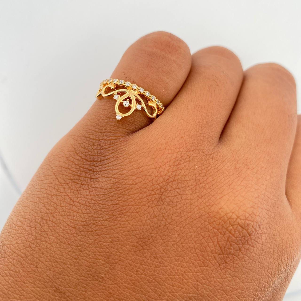 Royal Crown Ring 2.4gr / T5 3/4 / White Zircons 18K Yellow Gold &