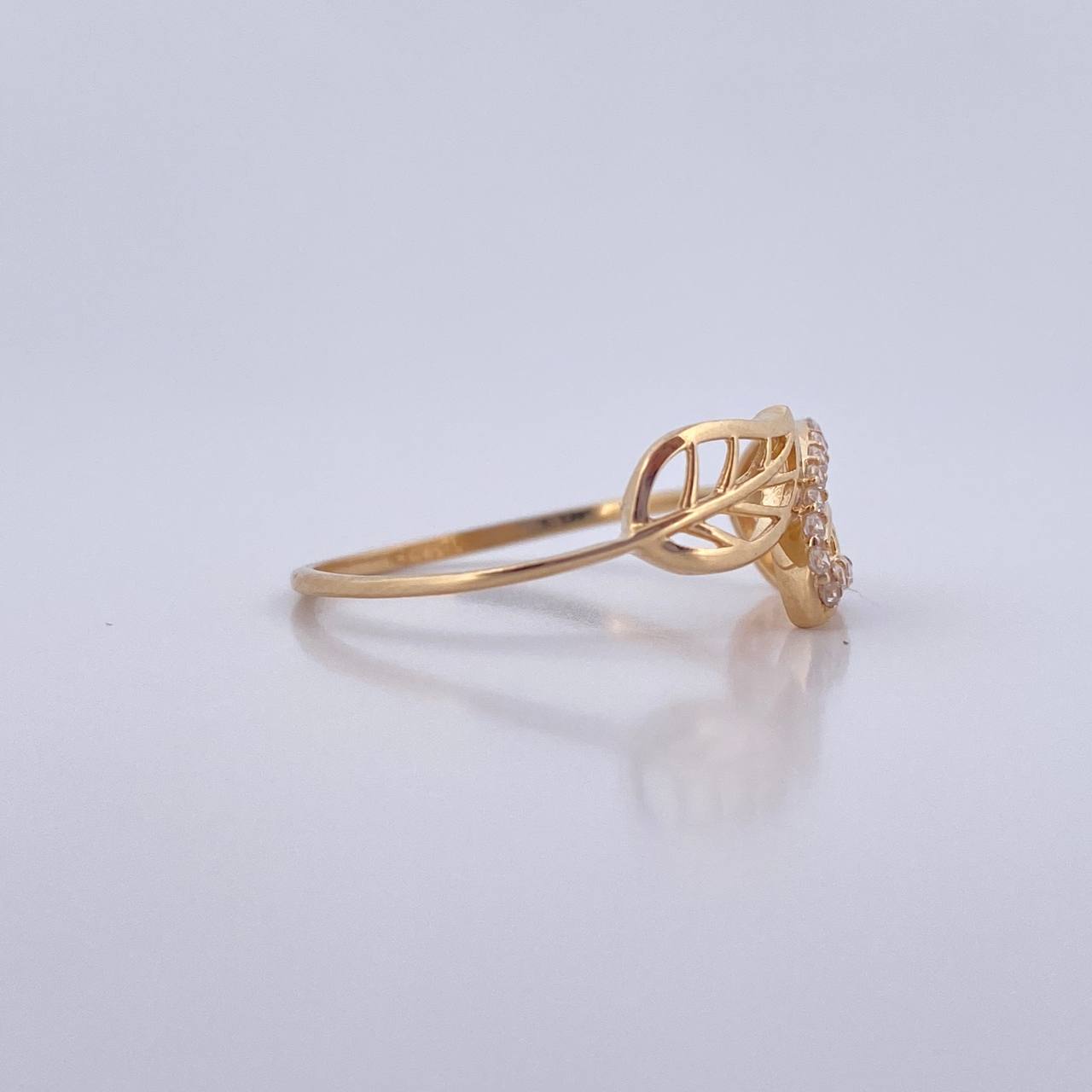Anillo Hojas Doble 1.45gr / T7 1/4 / Circones Blancos Oro Amarillo 18K &
